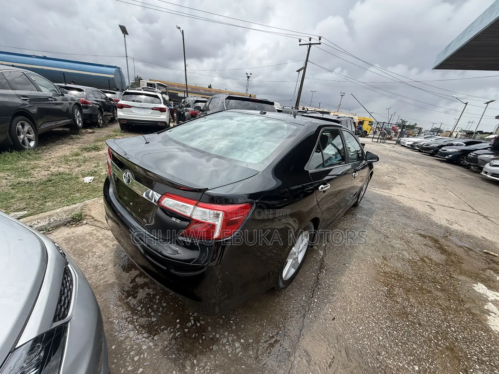 Toyota Camry SE 4dr Sedan (2.5L 4cyl 6A) 2012 Black