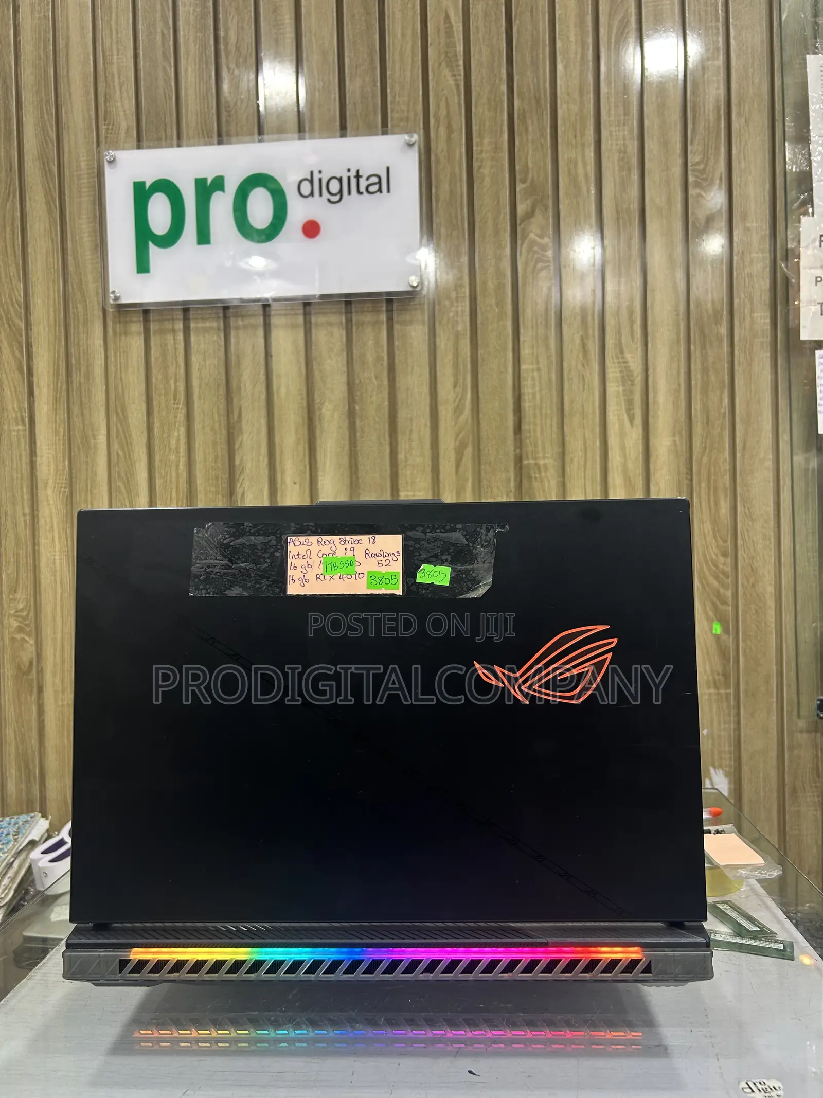 Laptop Asus ROG Strix G18 16GB Intel Core i9 SSD 1T