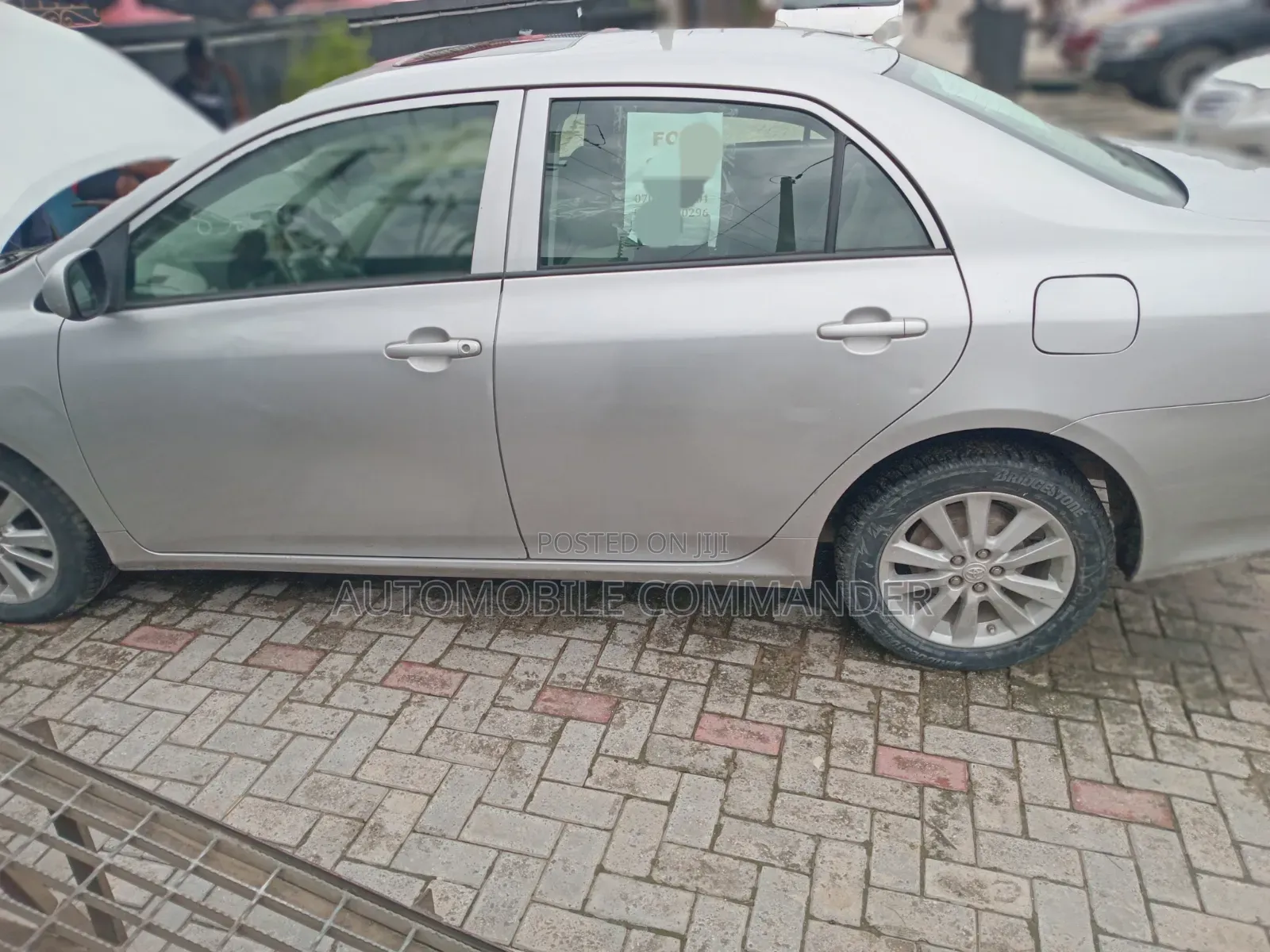 Toyota Corolla LE 4dr Sedan (1.8L 4 cyl 4A) 2009 Silver