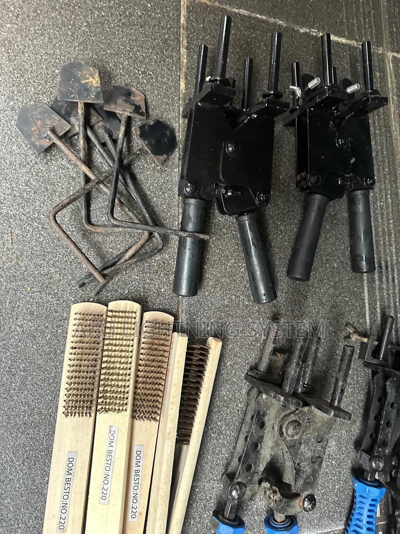 Mould Scrappers