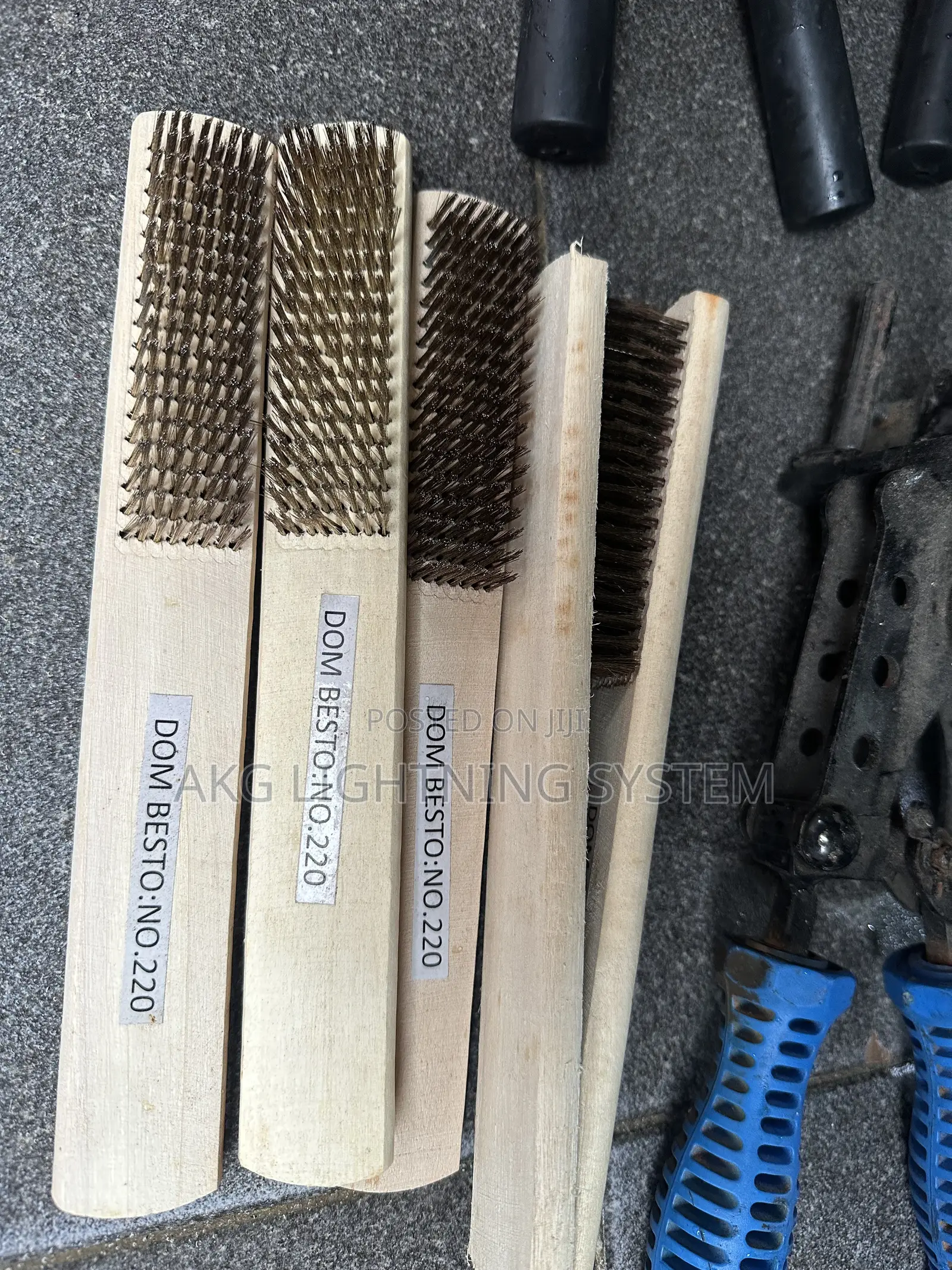 Mould Scrappers