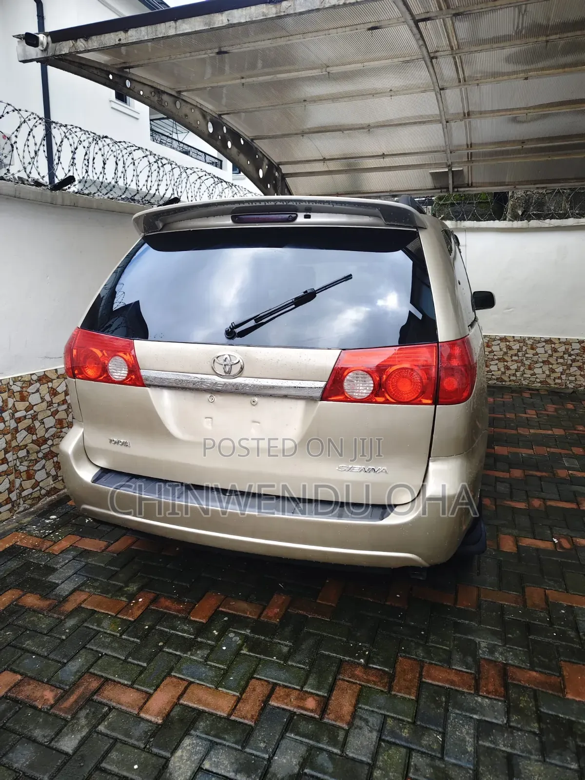 Toyota Sienna 2006 Gold
