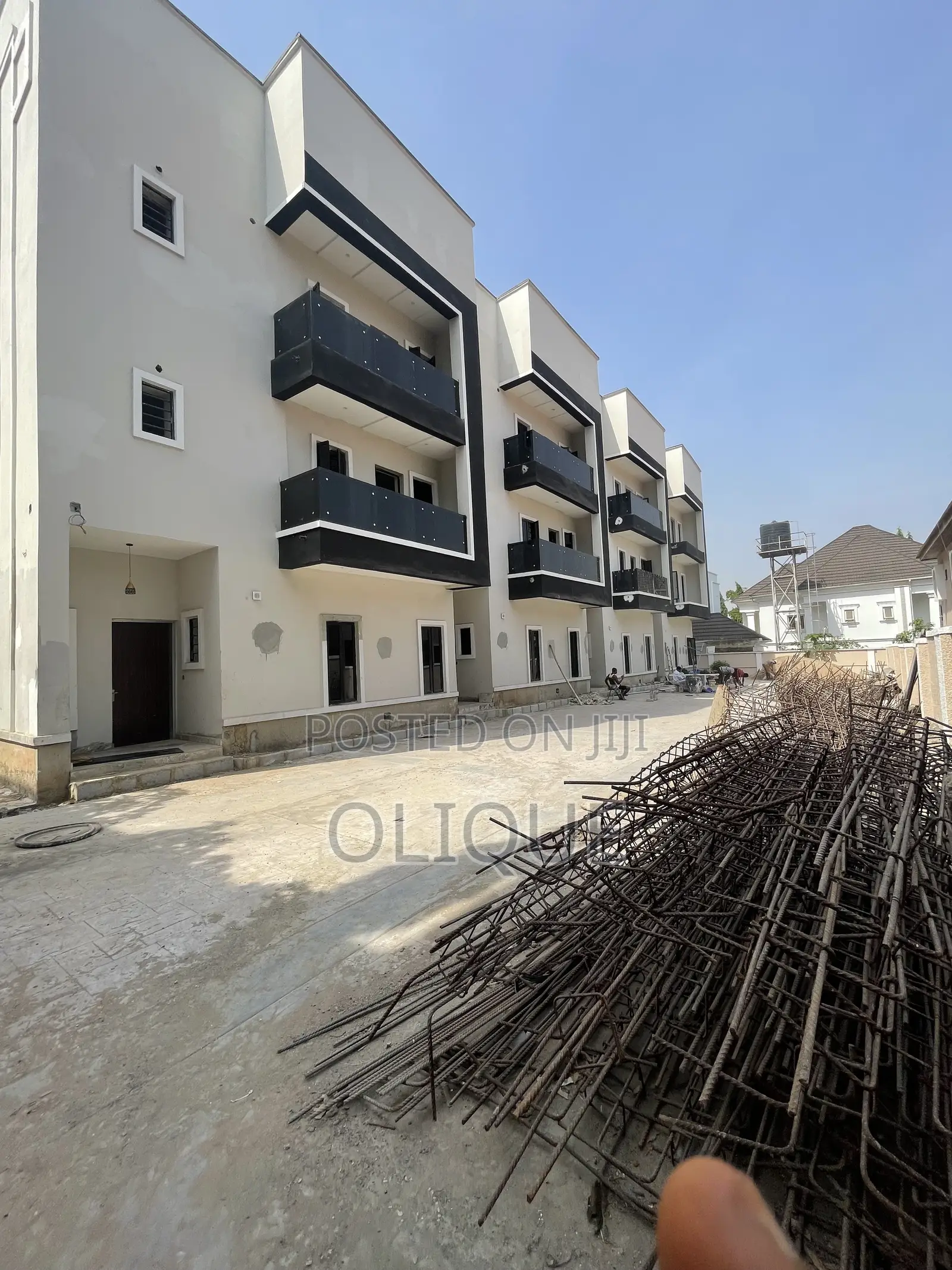 4bdrm Townhouse / Terrace in Maitama for rent
