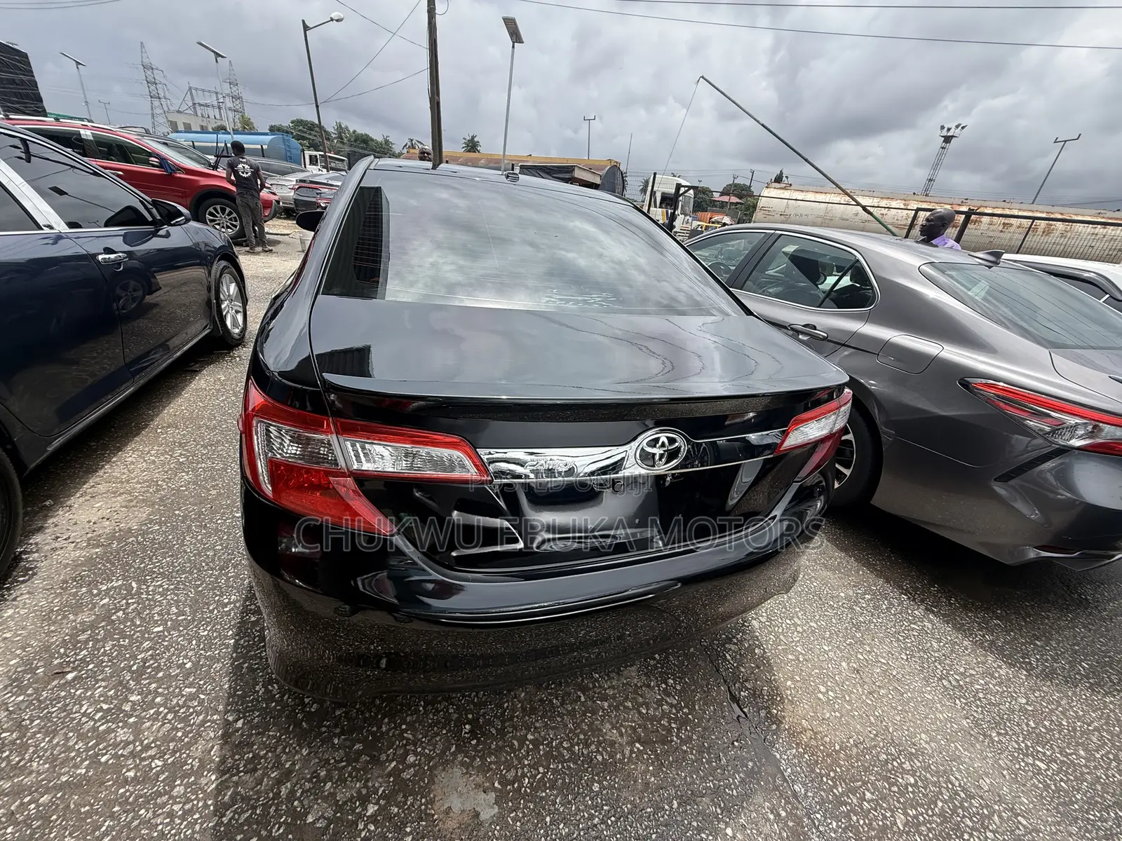 Toyota Camry SE 4dr Sedan (2.5L 4cyl 6A) 2013 Black