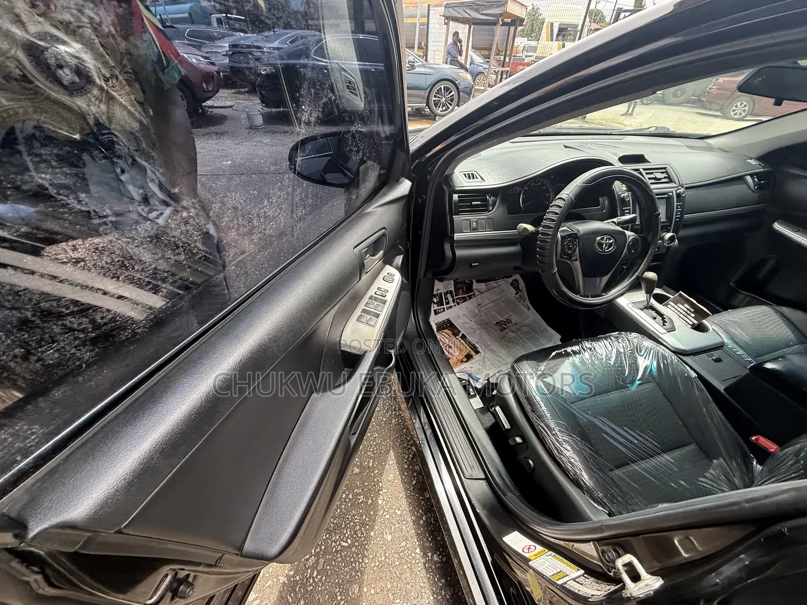 Toyota Camry SE 4dr Sedan (2.5L 4cyl 6A) 2013 Black