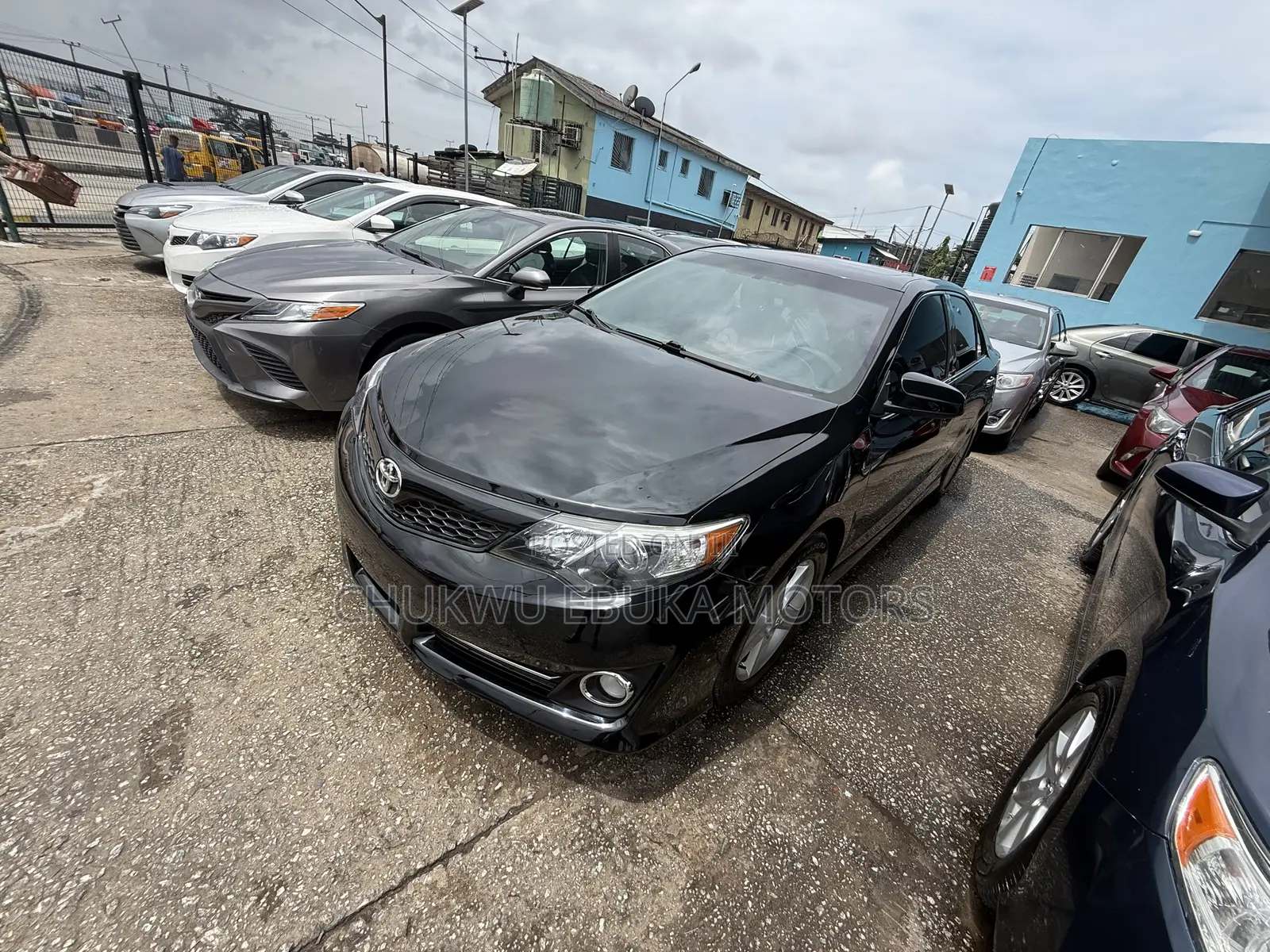 Toyota Camry SE 4dr Sedan (2.5L 4cyl 6A) 2013 Black