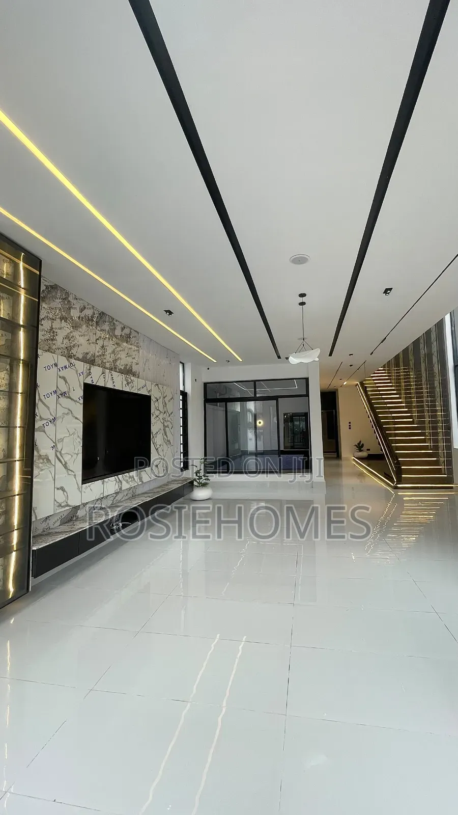 5bdrm Duplex in Ajah for sale