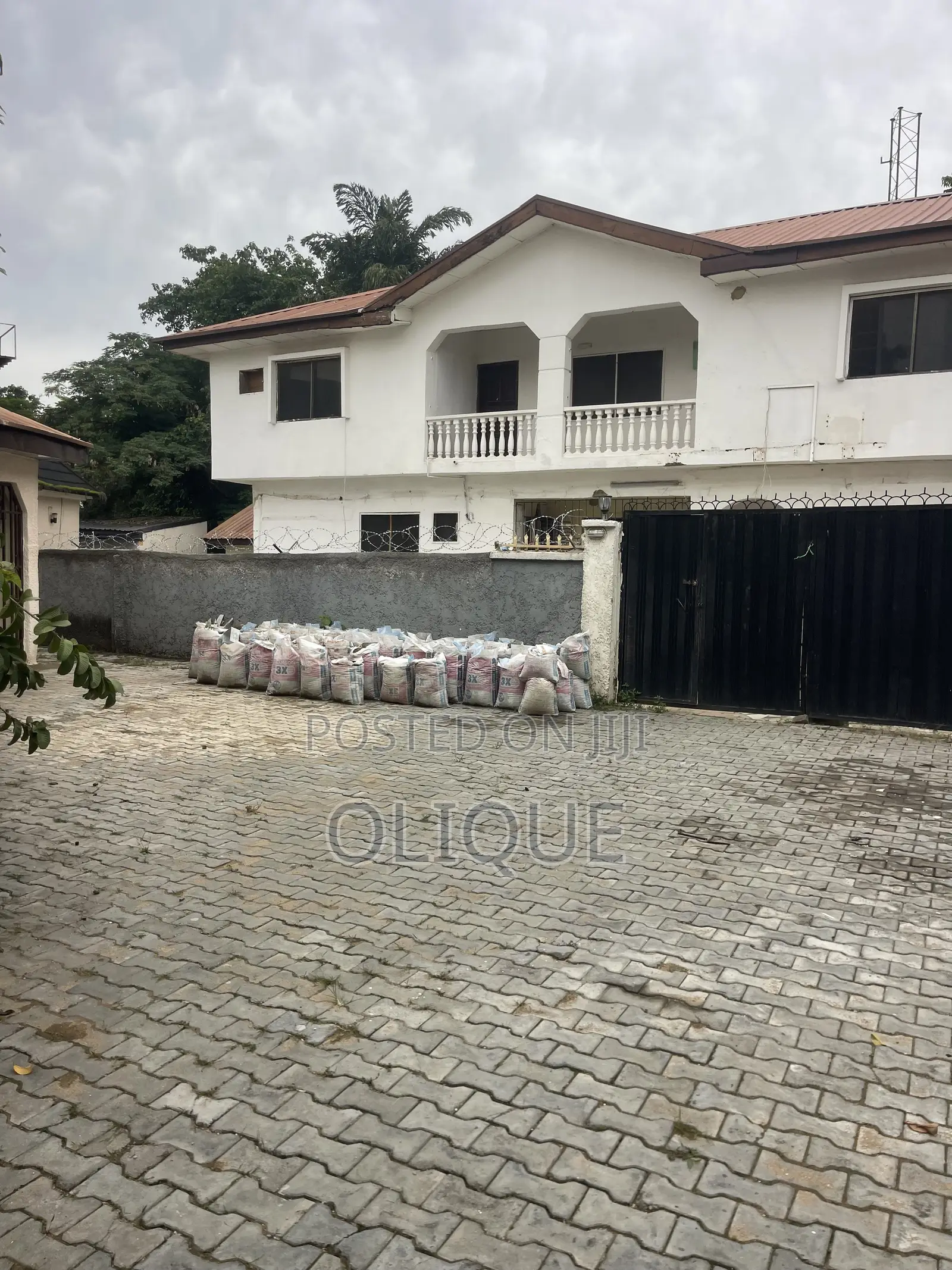 5bdrm Duplex in Wuse 2 for rent