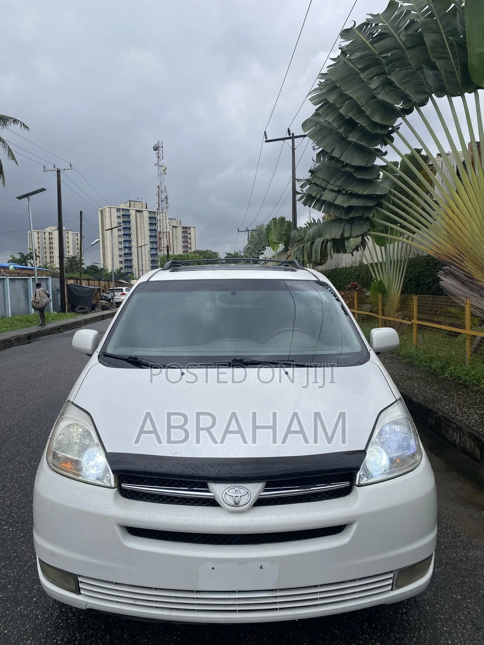 Toyota Sienna XLE Limited 2005 White