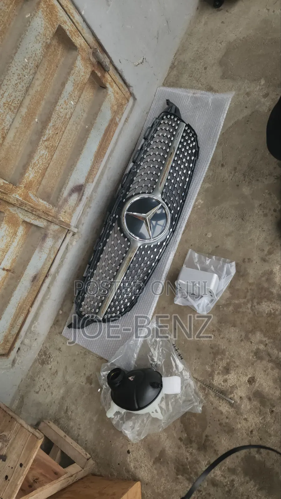 C300 2017 Accessories Grill, Fender, Coolant,water Can