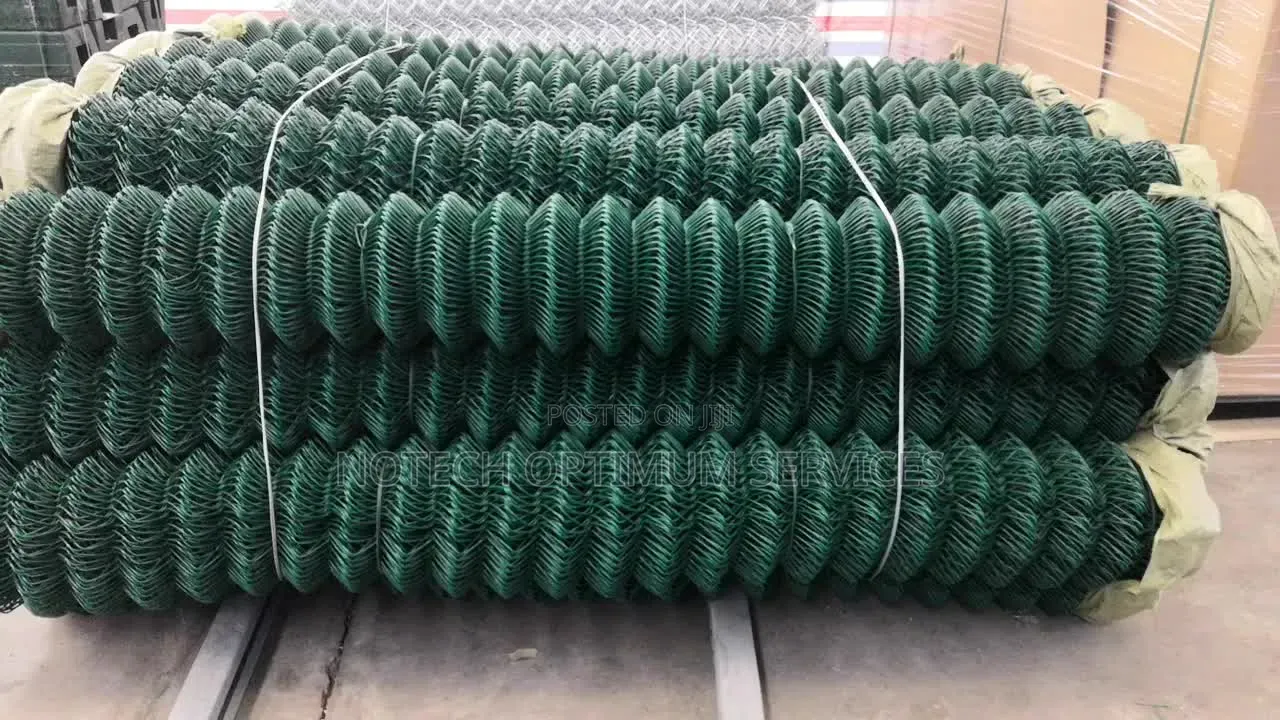 Coated Chain Link Fence Wire.