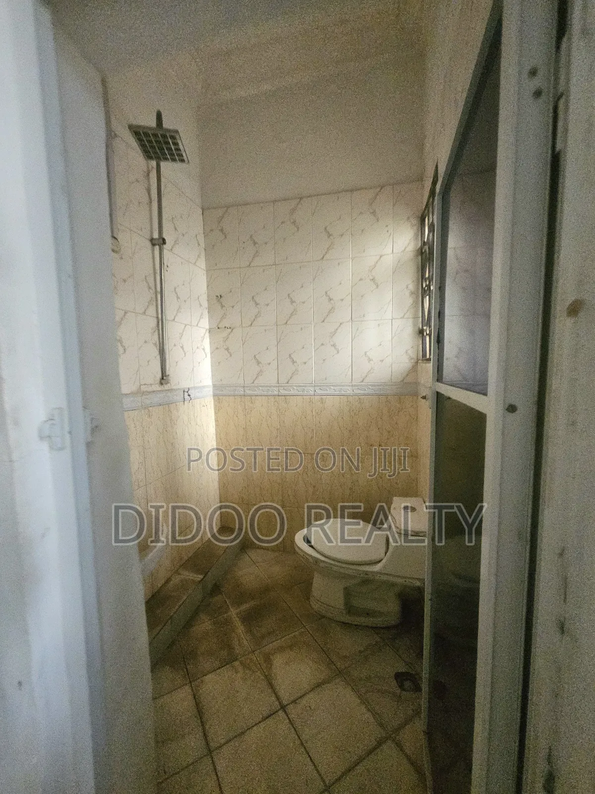 4bdrm Block of Flats in Wuye for rent