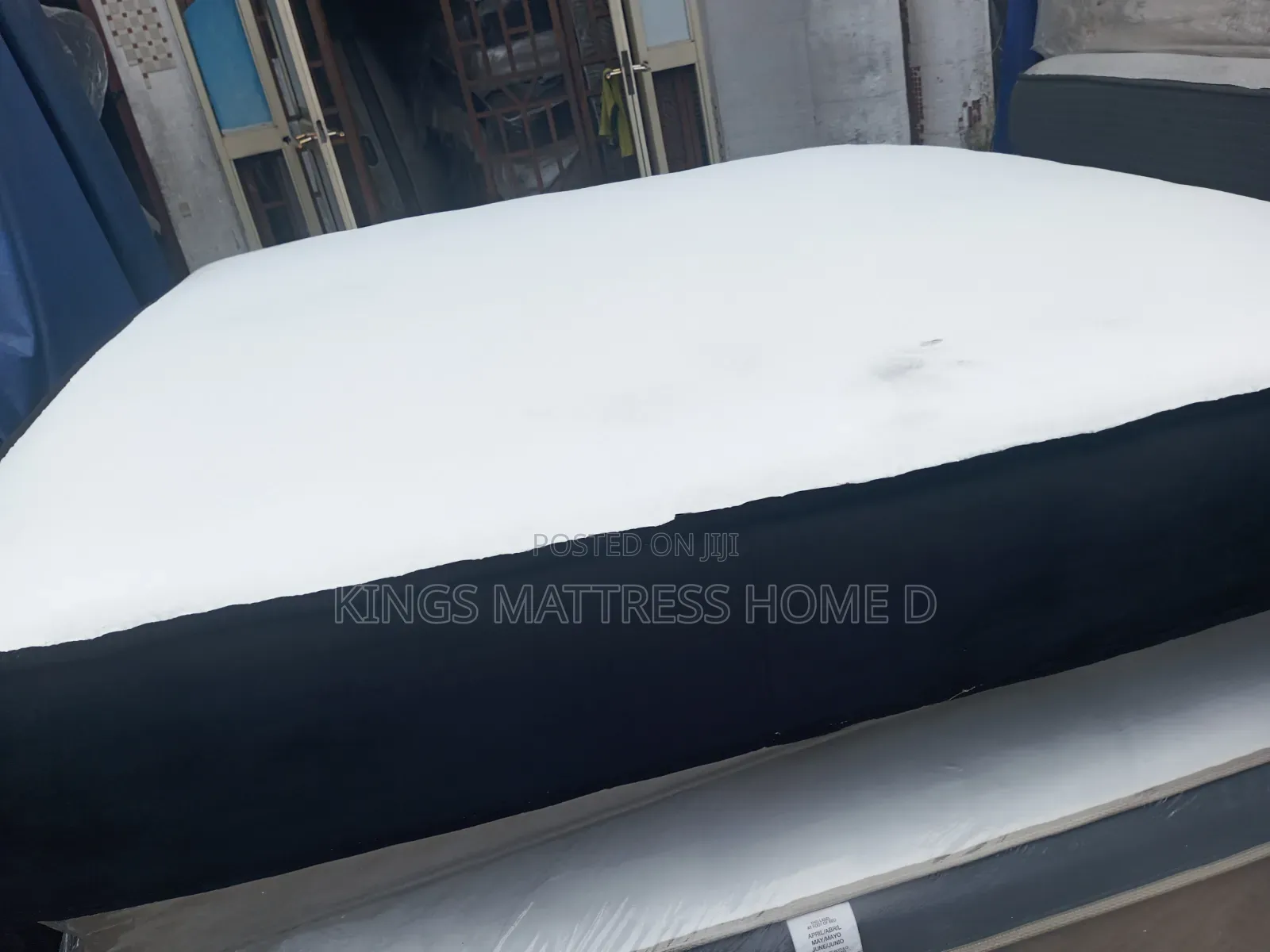 Mattress Place With Good Hybrid Foma