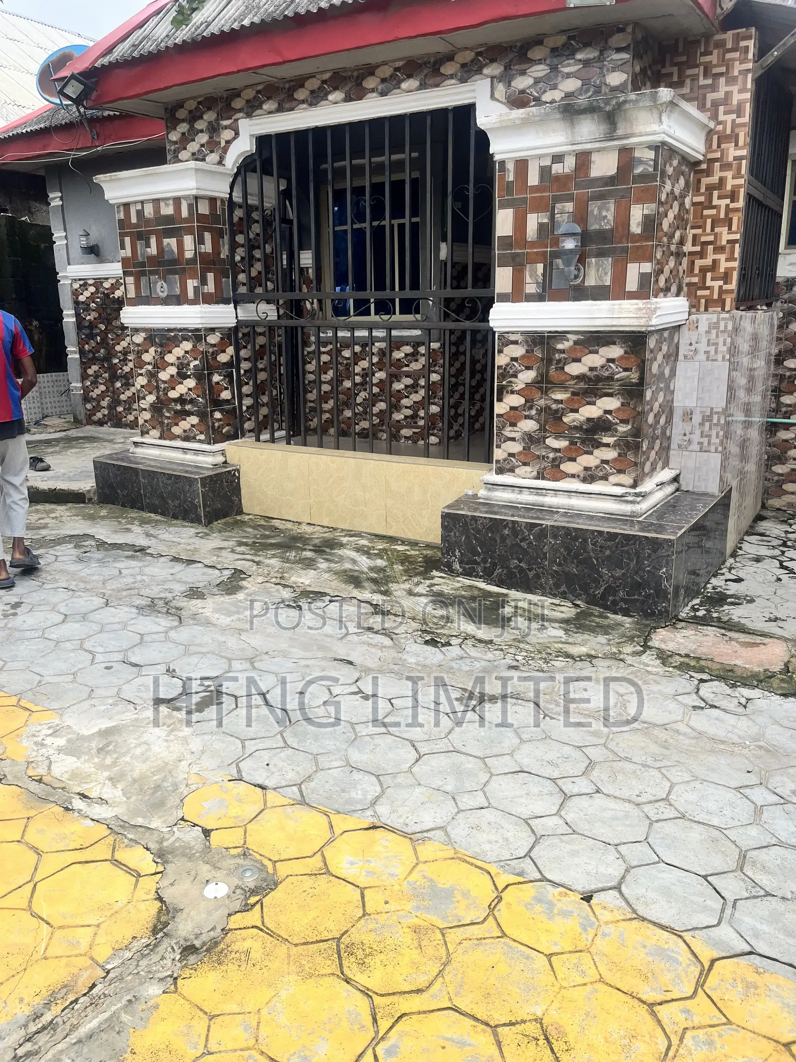 3bdrm Bungalow in Wagbare, Igbogbo for sale