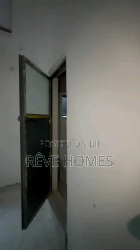 Studio Apartment in Shomolu / Shomolu for rent