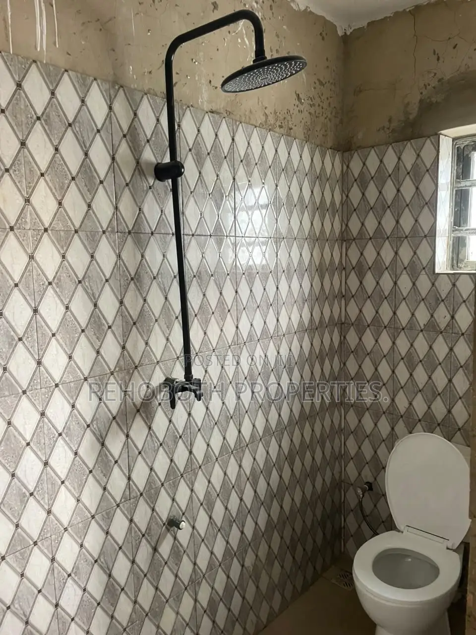 5bdrm Bungalow in Akoto Elebu, Akala Express for sale