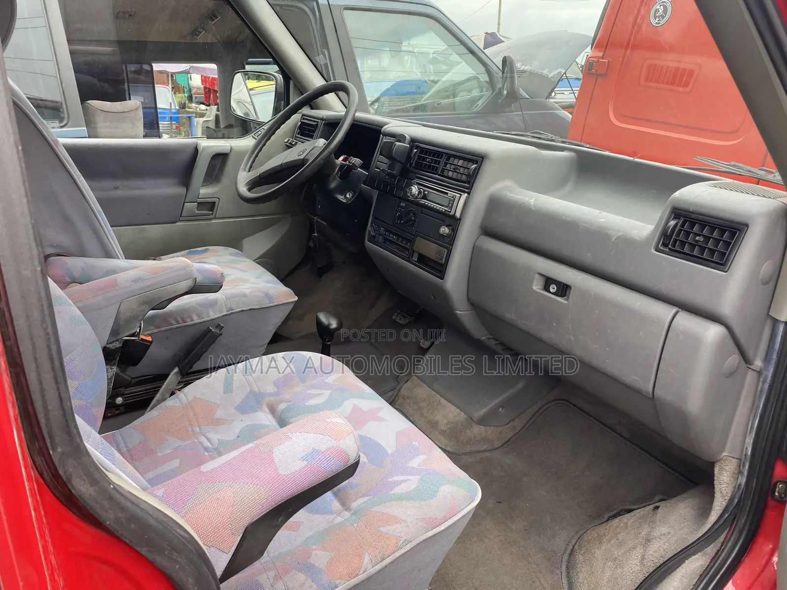 Volkswagen Transporter 2004 Red