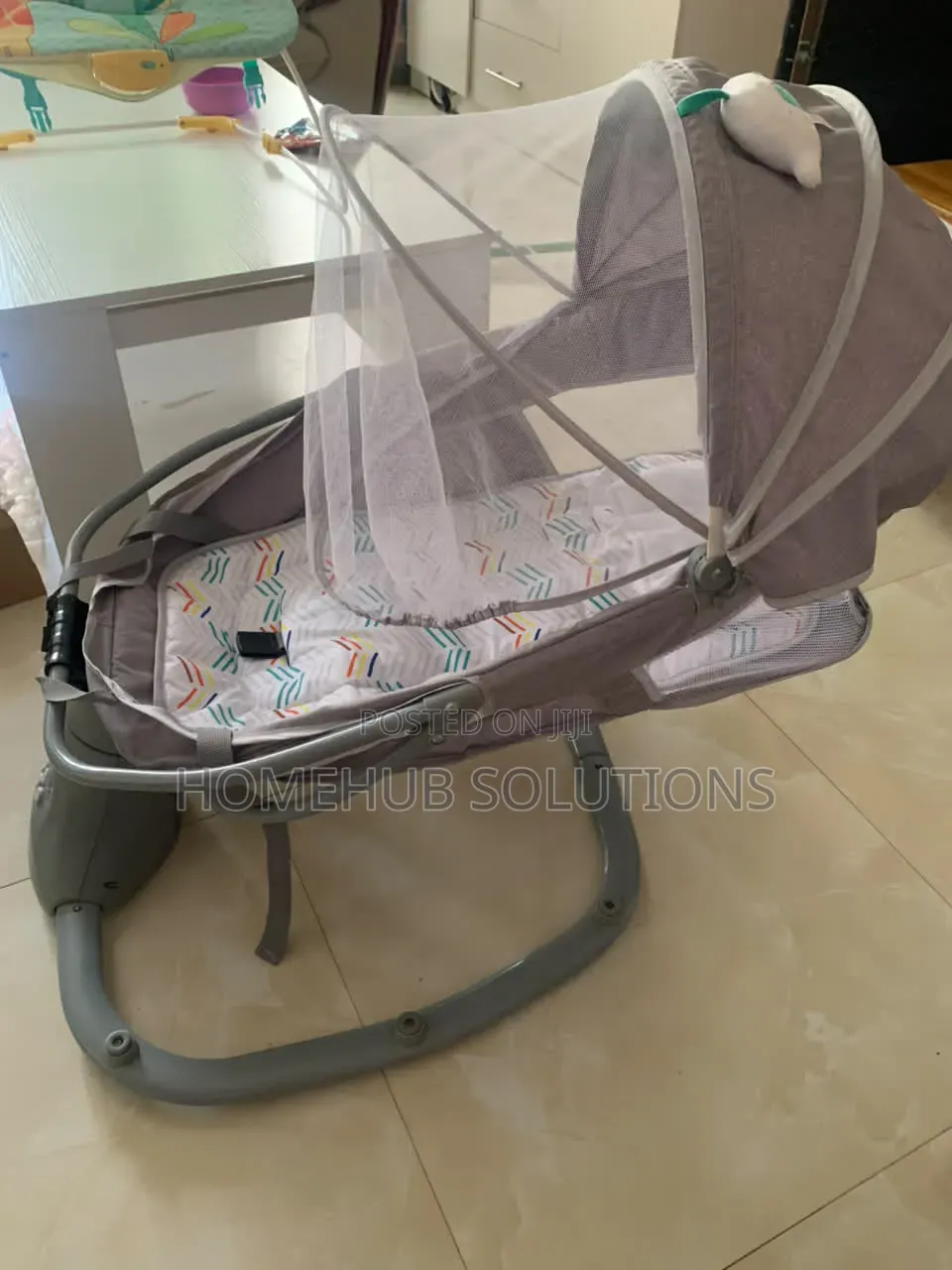 Mastela 3 in 1 Deluxe Multi Functional Bassinet, Still New, No Damage