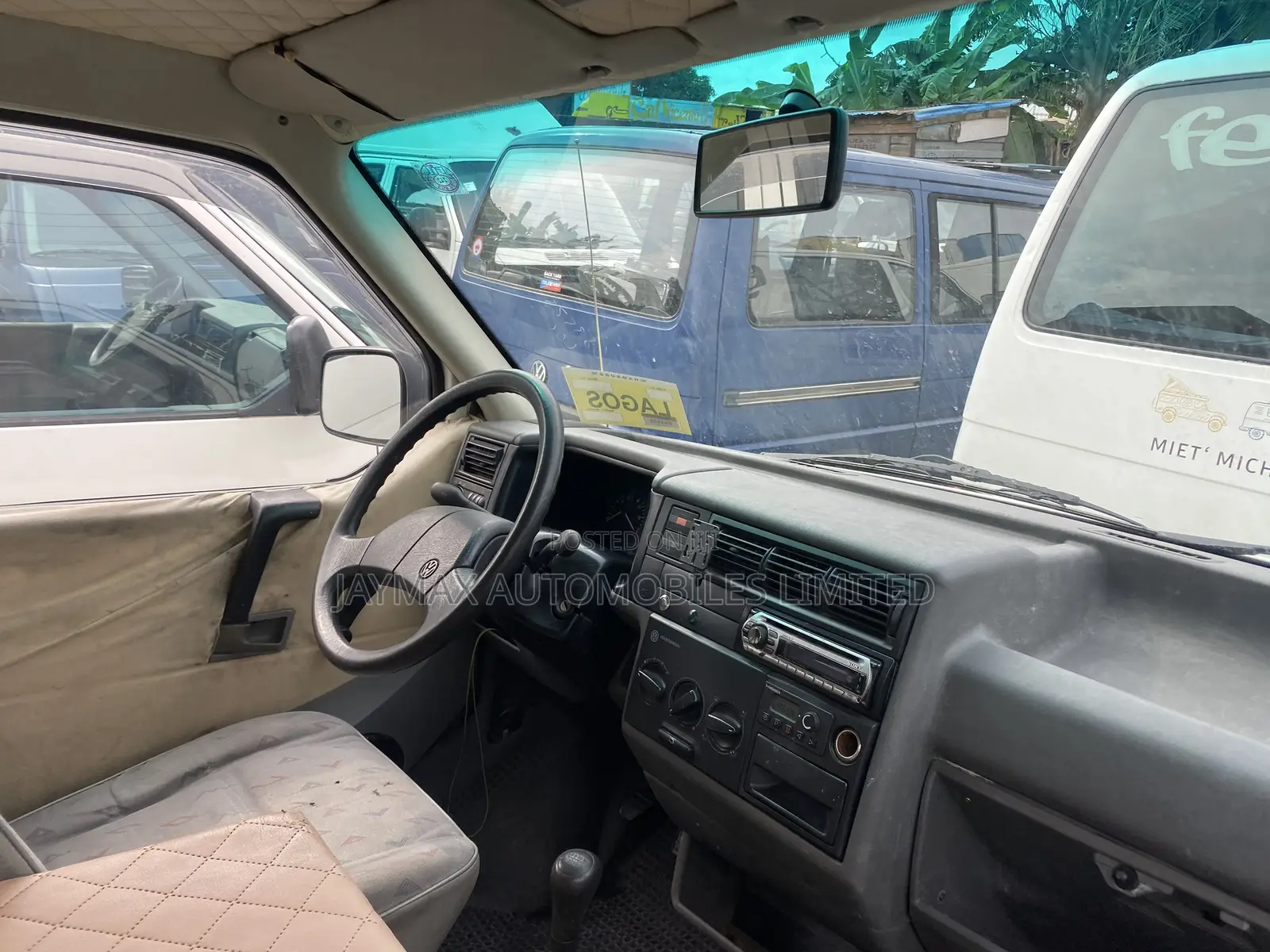 Volkswagen Transporter 2004 White