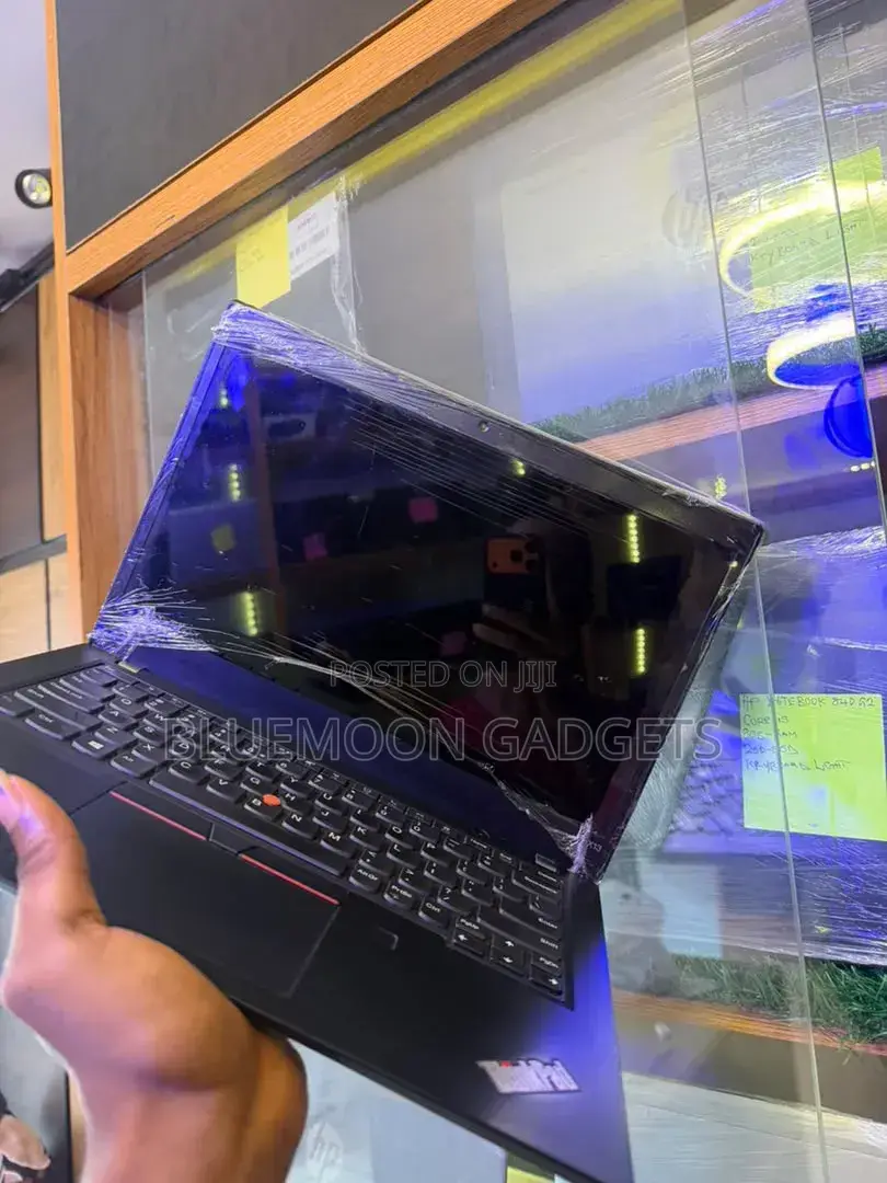 Laptop Lenovo ThinkPad x13 Yoga 16GB Intel Core i7 SSD 256GB