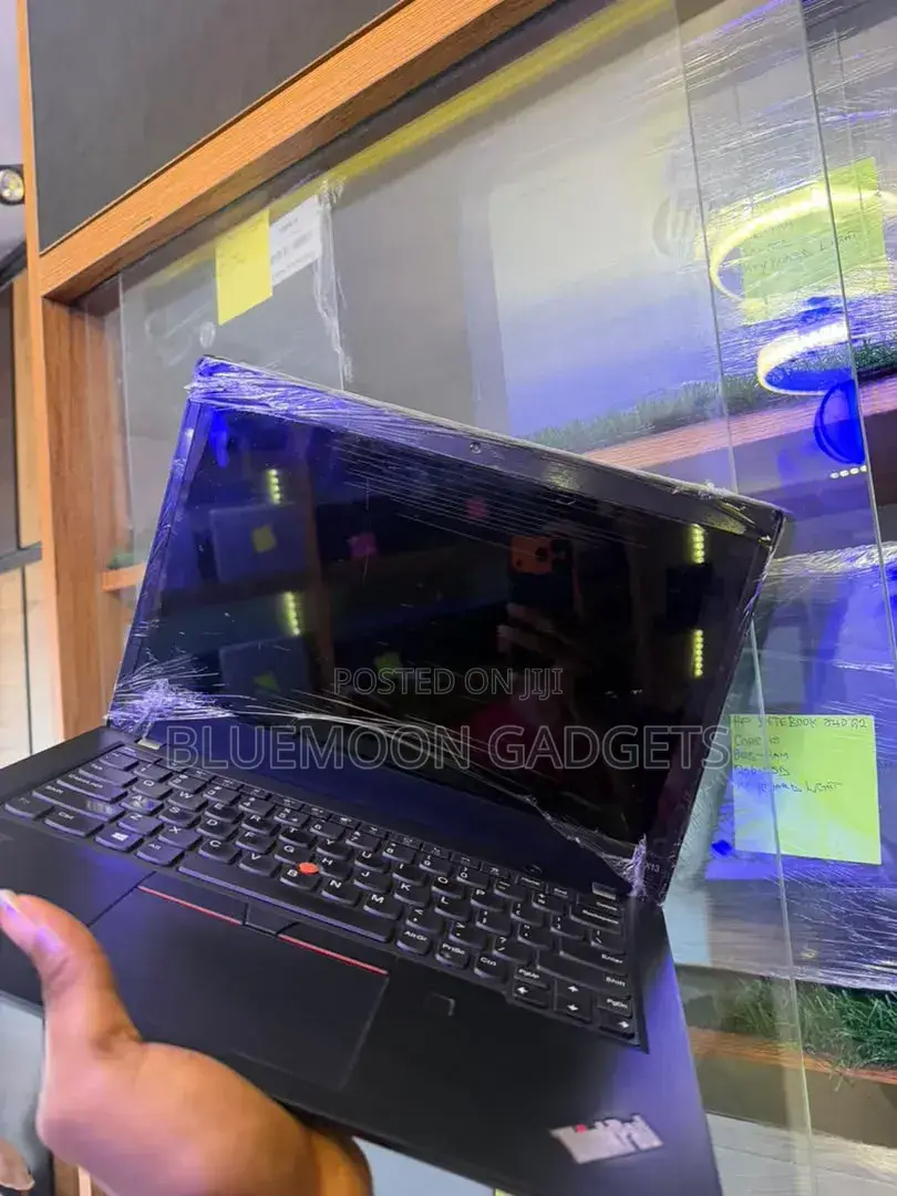 Laptop Lenovo ThinkPad x13 Yoga 16GB Intel Core i7 SSD 256GB