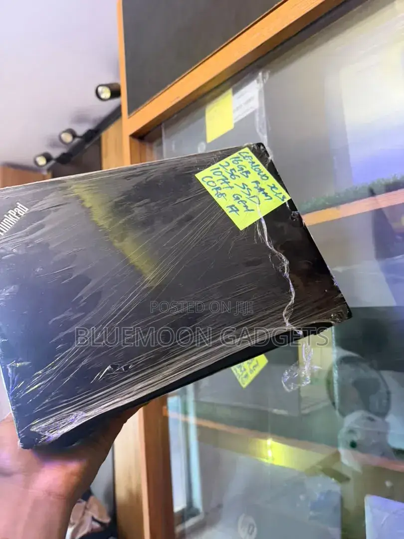 Laptop Lenovo ThinkPad x13 Yoga 16GB Intel Core i7 SSD 256GB