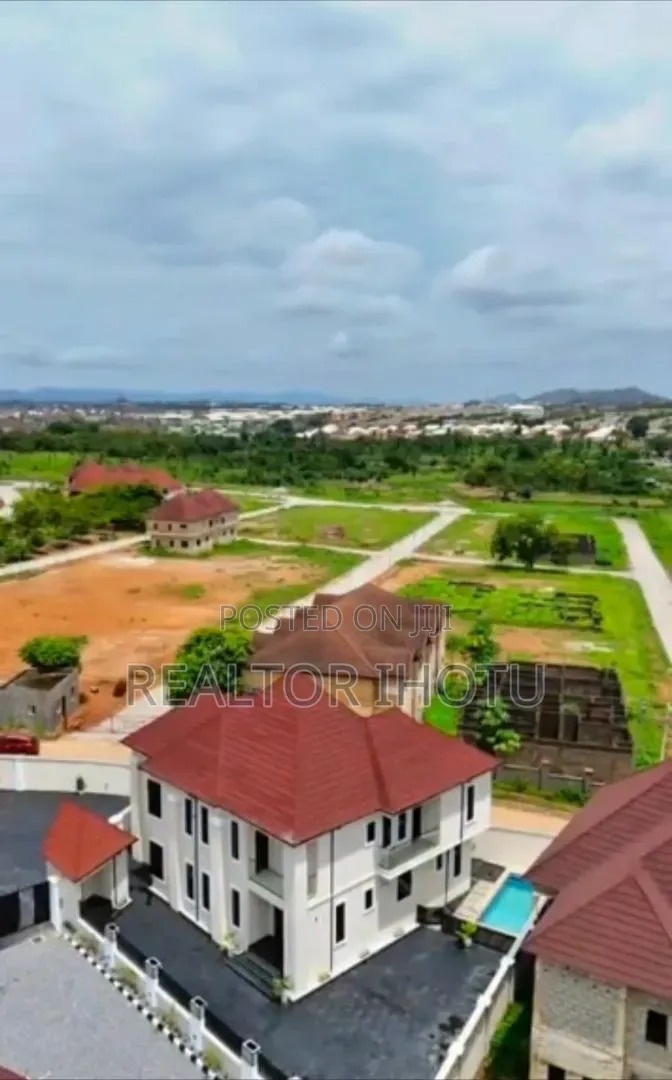 4bdrm Duplex in Lokogoma for sale