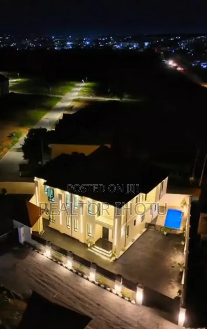 4bdrm Duplex in Lokogoma for sale