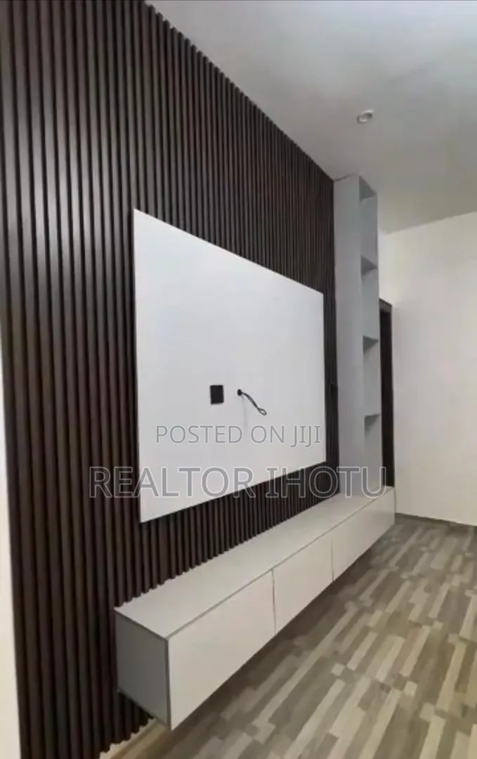 4bdrm Duplex in Gaduwa Estate for sale