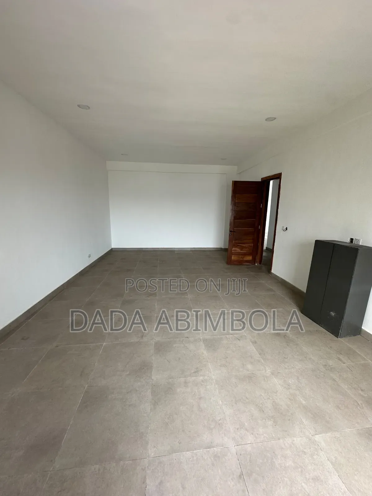 3bdrm Apartment in Ikate for sale
