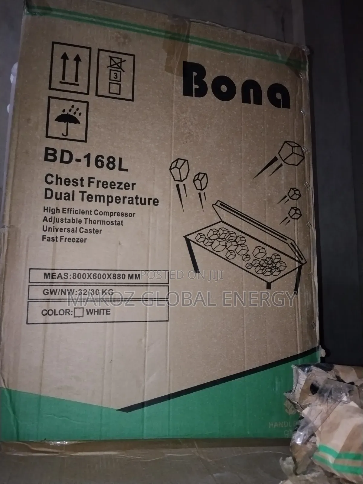Bona AC/DC Chest Freezer 168L