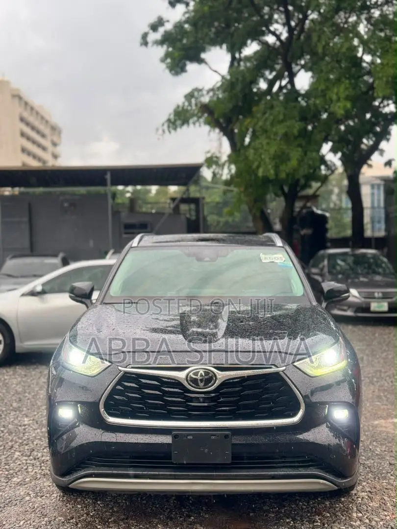Toyota Highlander Platinum AWD 2020 Black