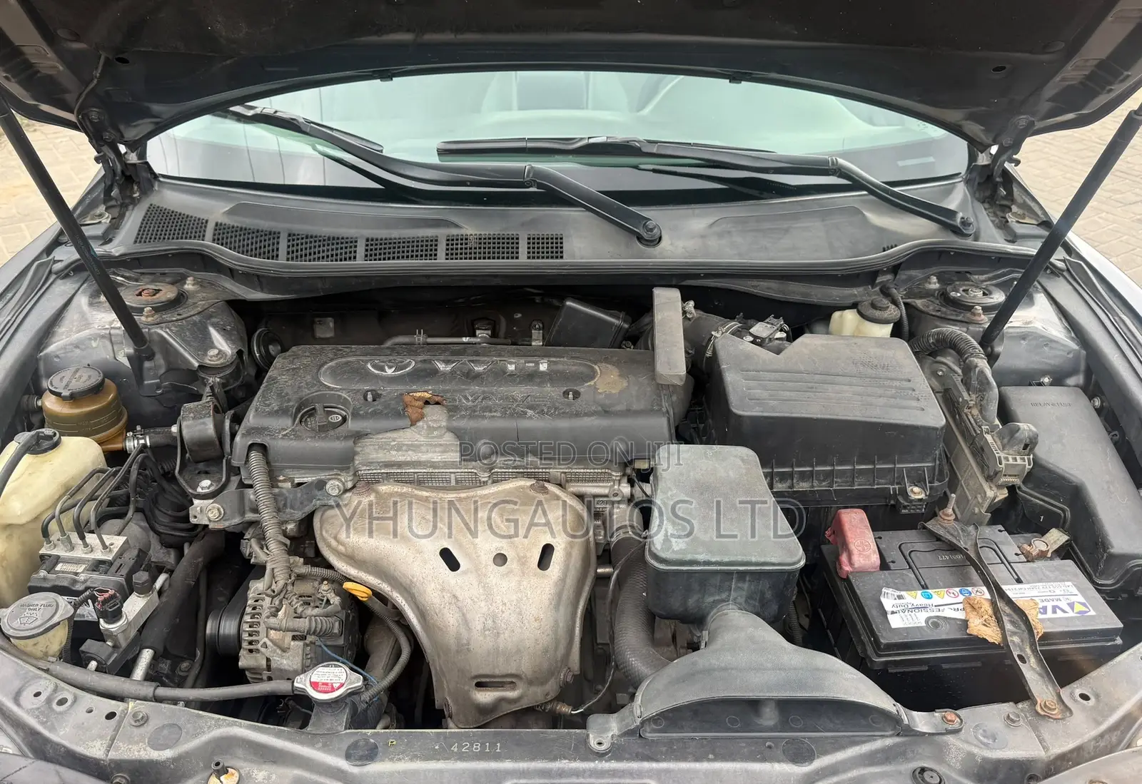 Toyota Camry XLE 4dr Sedan (2.4 4cyl 5A) 2008 Gray