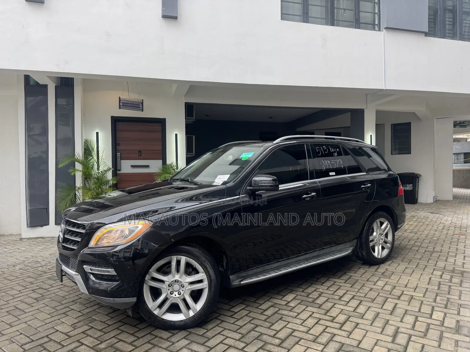 Mercedes-Benz M Class ML350 4MATIC 4dr SUV AWD (3.5L 6cyl 7A) 2014