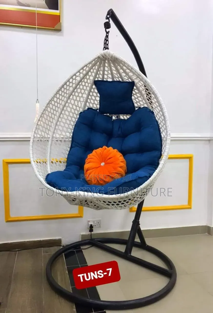Imported Swing Chiar With Cushion