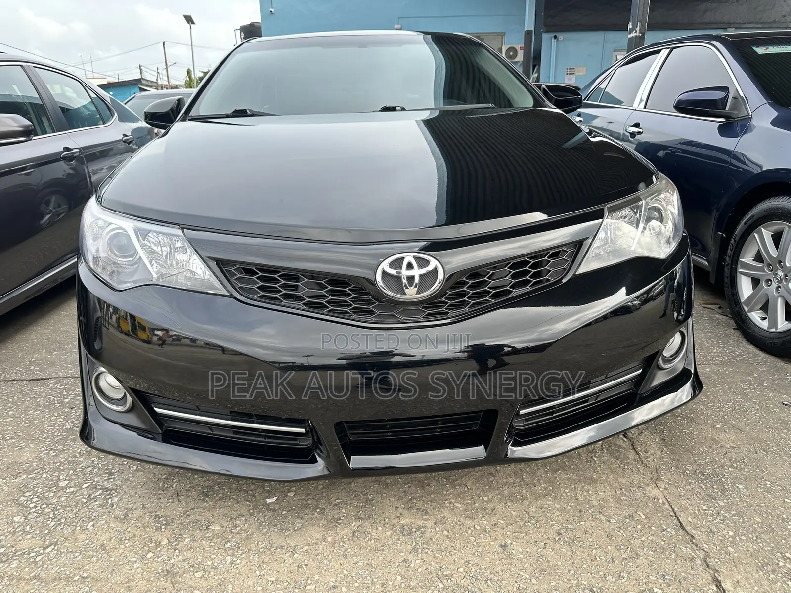 Toyota Camry SE 4dr Sedan (2.5L 4cyl 6A) 2013 Black