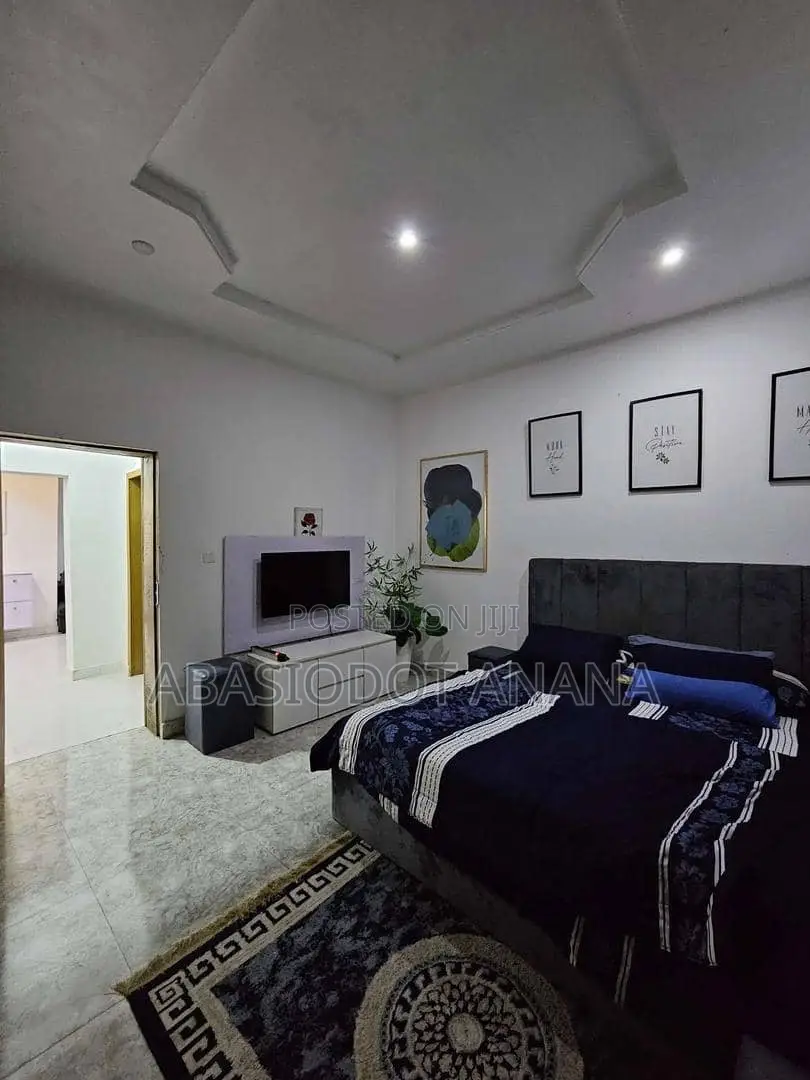 3bdrm Apartment in Main Shelter, Uyo for rent