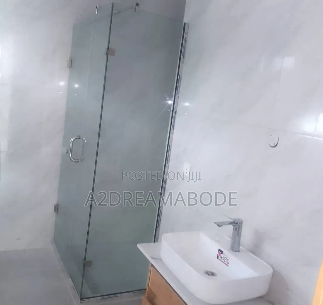4bdrm Duplex in Ikeja, Adeniyi Jones for rent