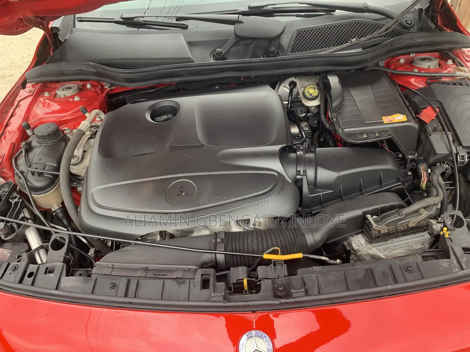 Mercedes-Benz GLA 250 2015 Red
