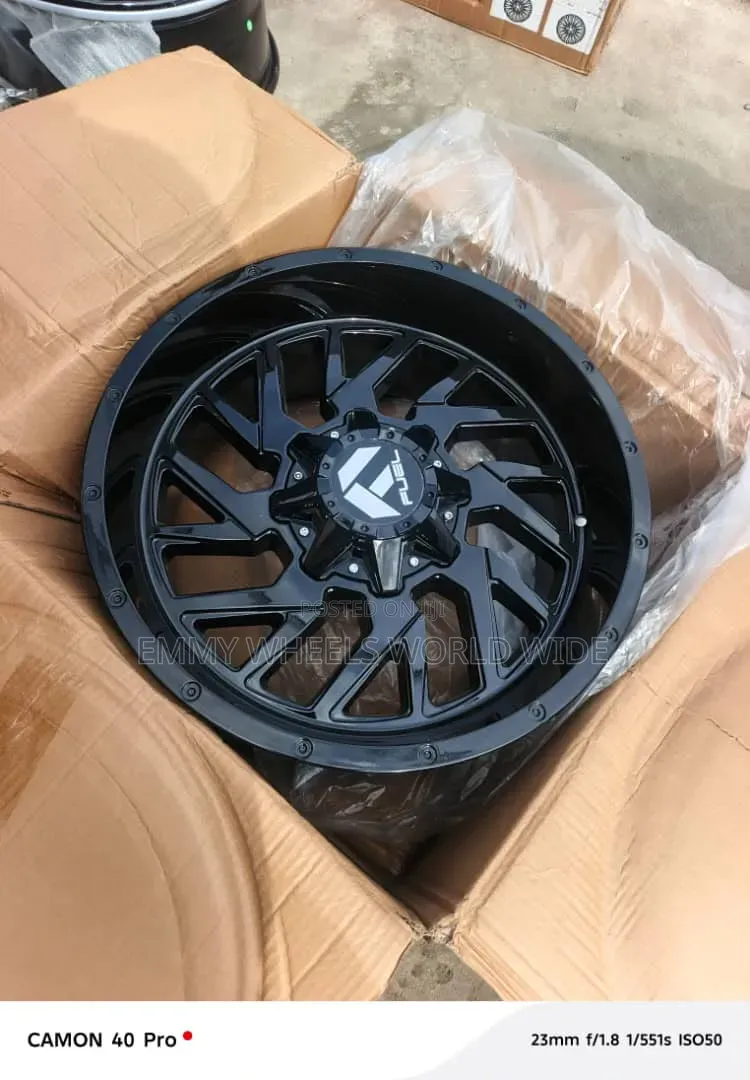 20inches for Toyota Tundra Offroad to Give Ur Ride Dat Popular Look