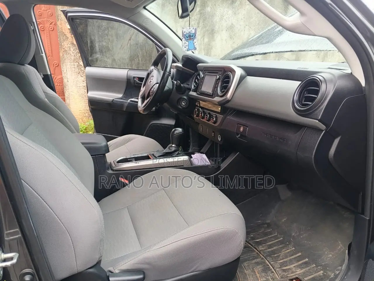 Toyota Tacoma 4dr Double Cab 2016 Gray