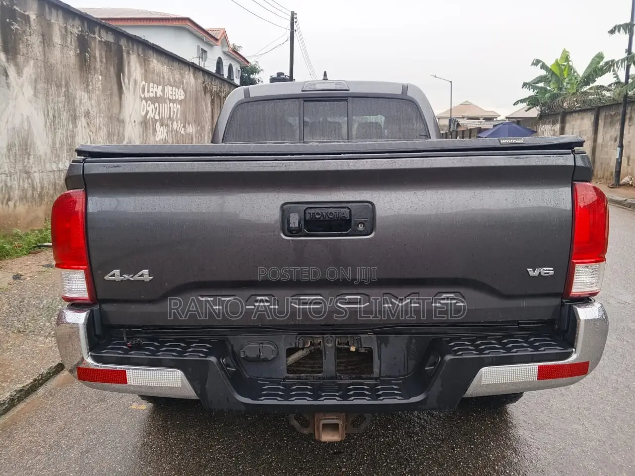 Toyota Tacoma 4dr Double Cab 2016 Gray