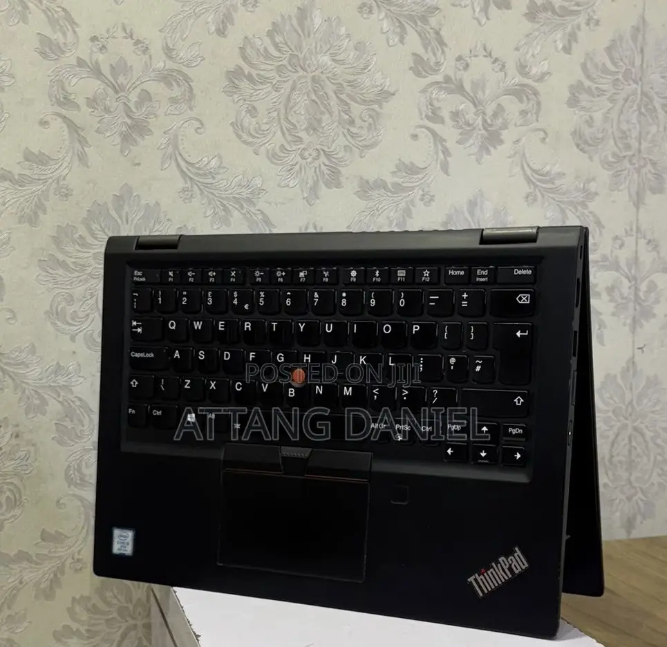 Laptop Lenovo ThinkPad X390 Yoga 8GB Intel Core i5 SSD 256GB