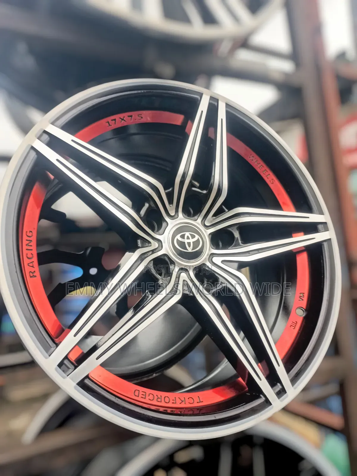 17inches for Toyota Avalon Brand New With Touch of Red for 2015/16