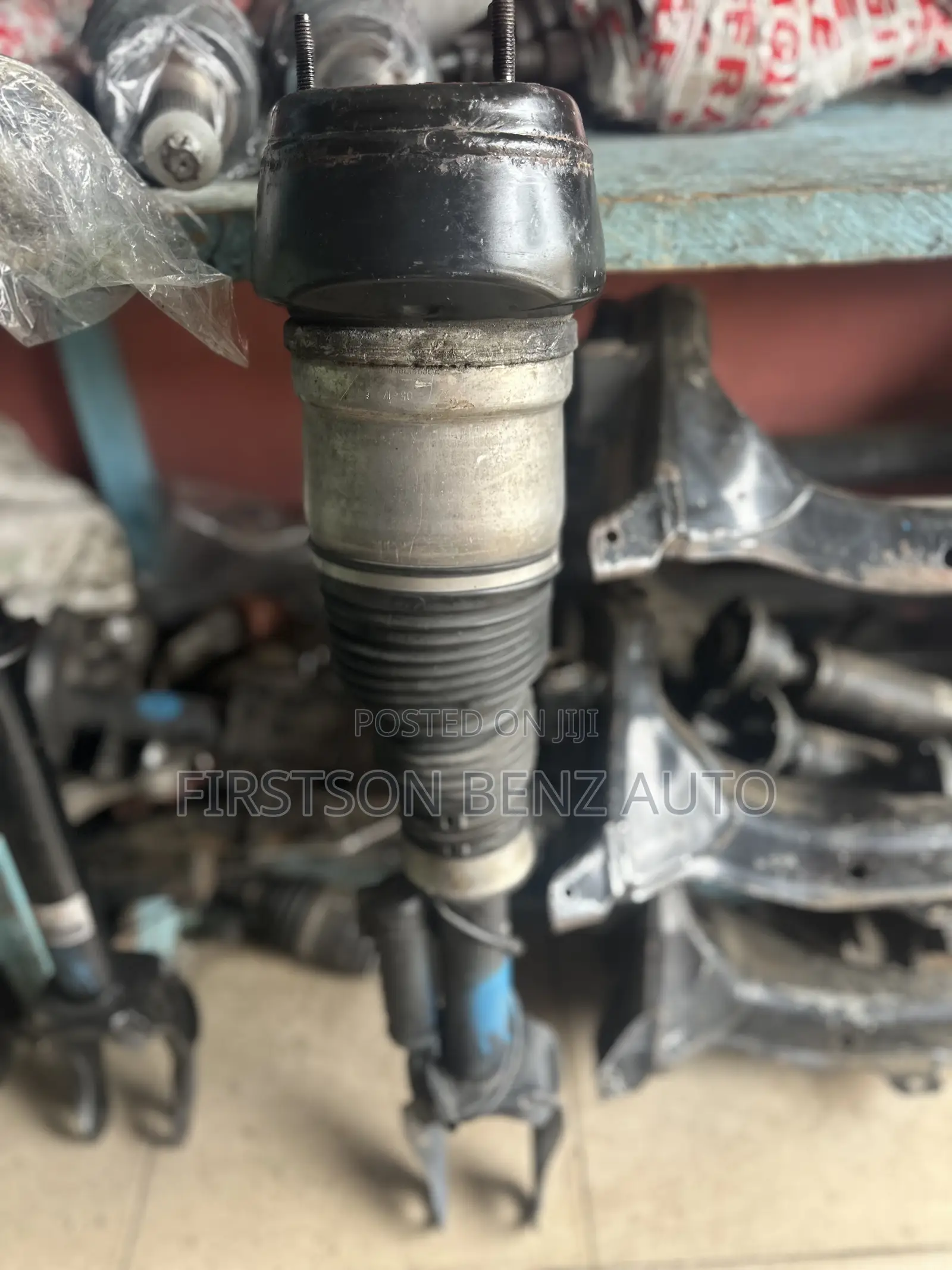 Mercedes Benz Ml350 and Gl450 W166 Front Sensor Balloon Shock