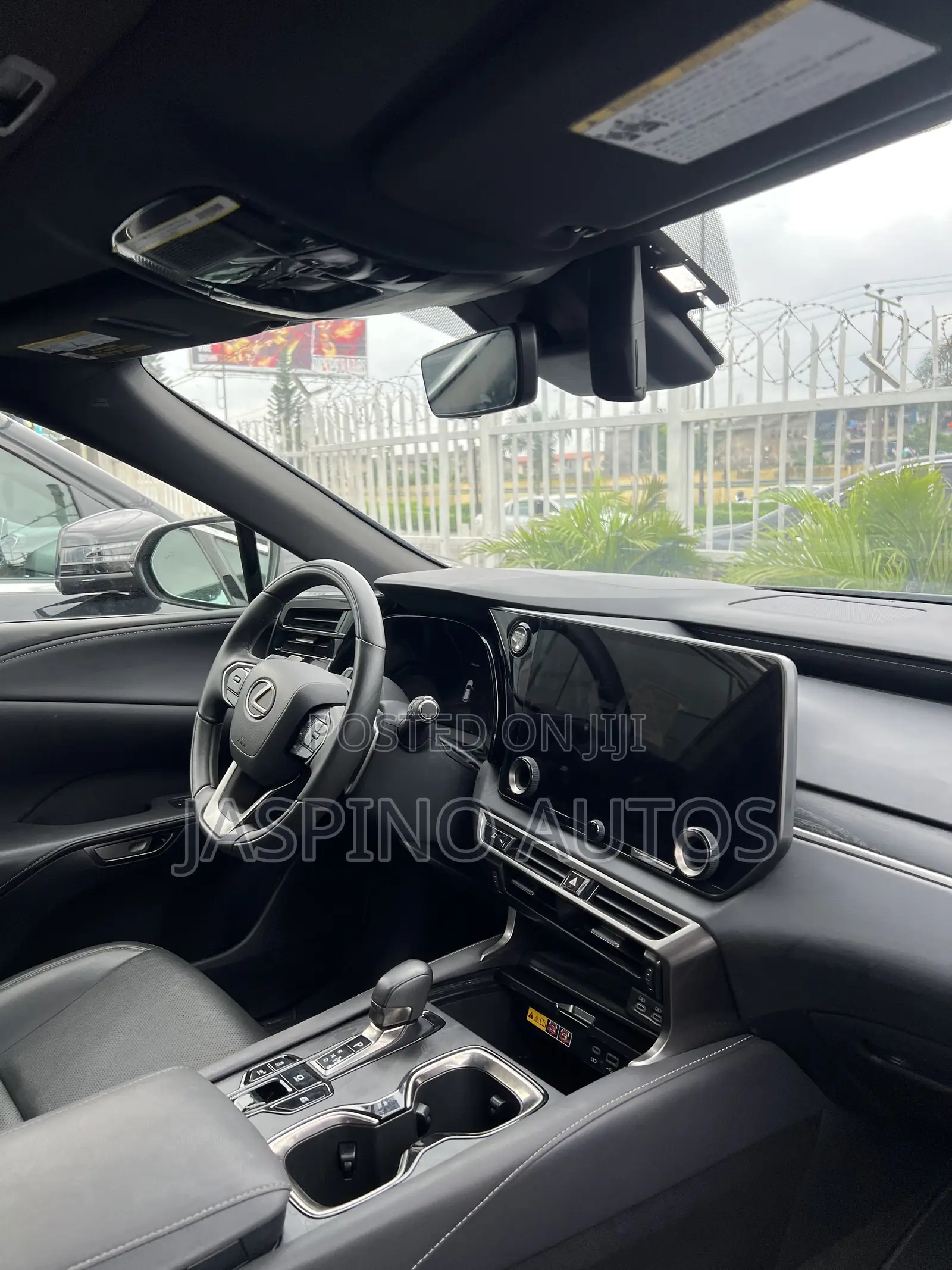 Lexus RX 2025 Black