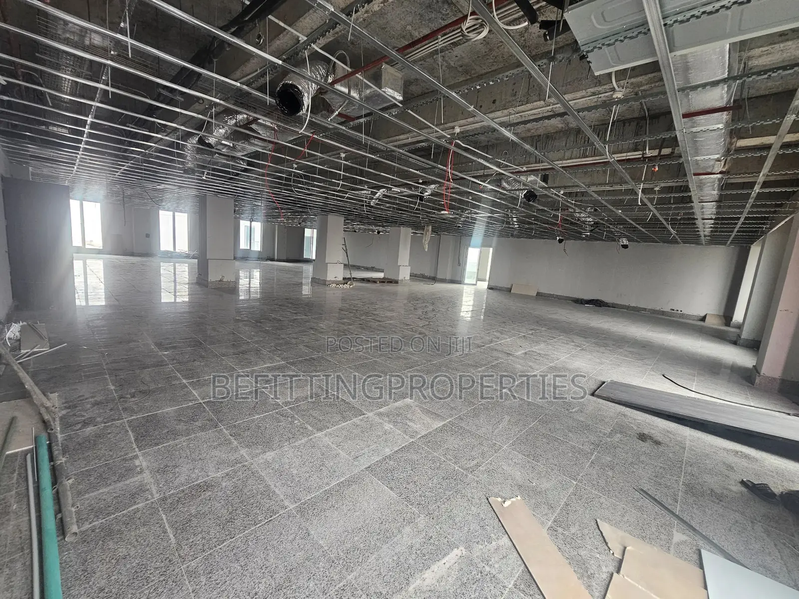 Exclusive 520 SQM Office Space
