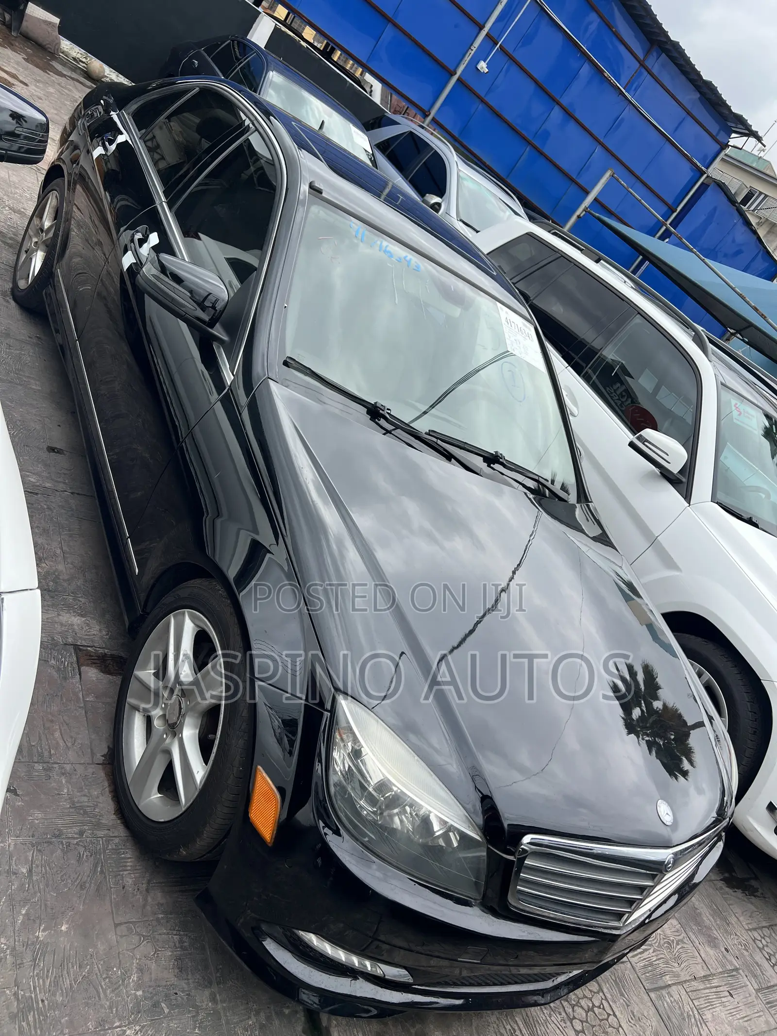 Mercedes-Benz C300 2010 Black