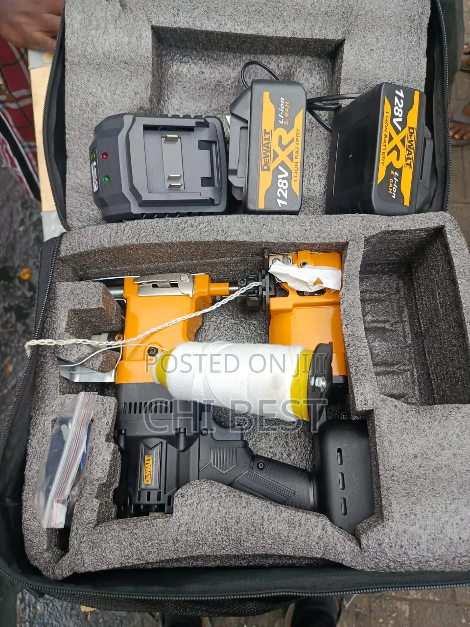 Battery Bag Closer Machine