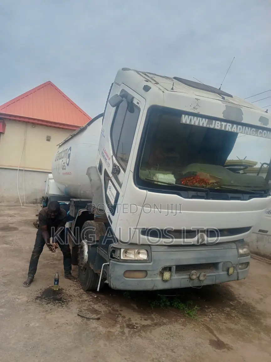 Renault LPG Tank